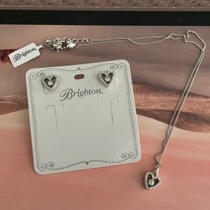 Necklace and earring set